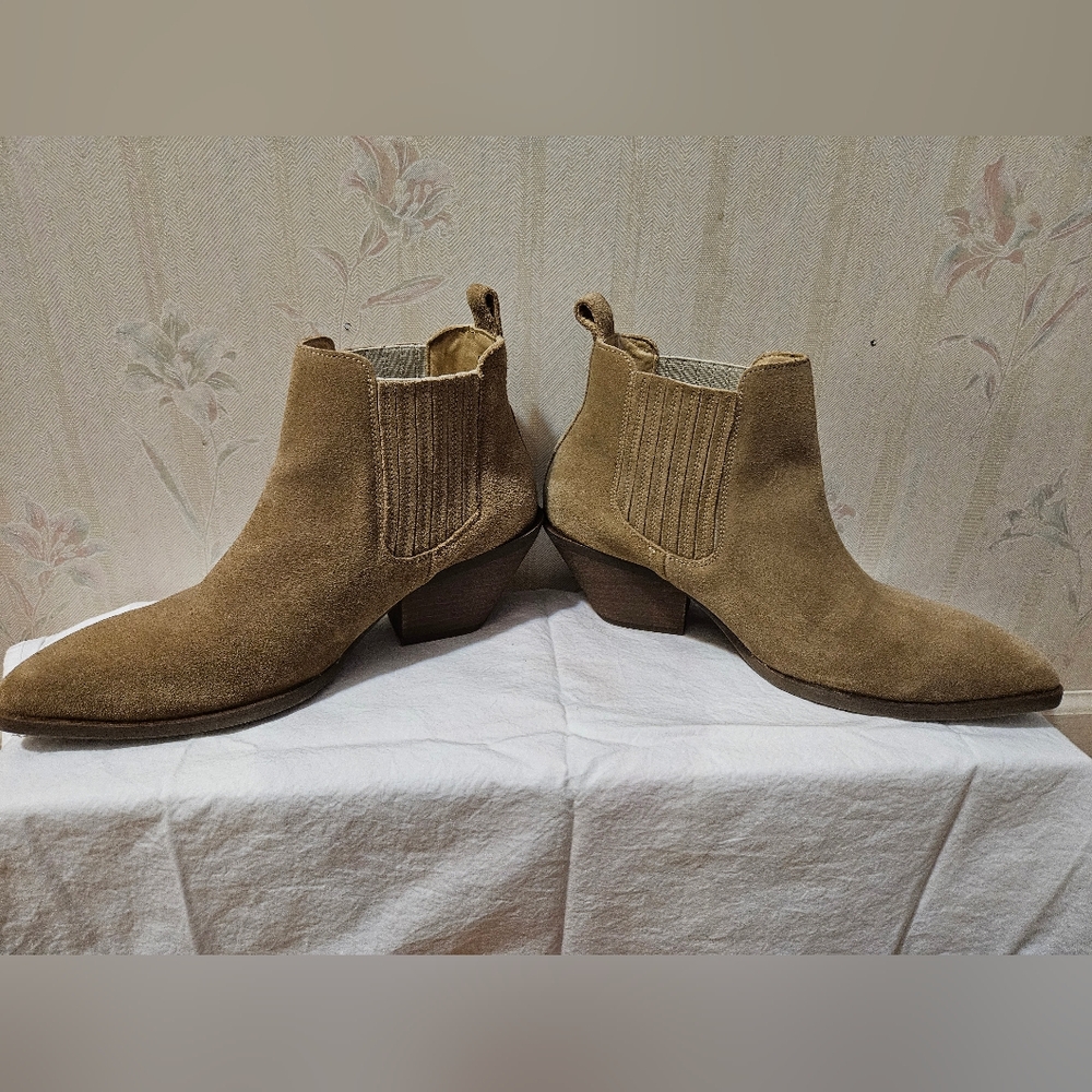 Portland Leather/Patina Leather Dakota boots